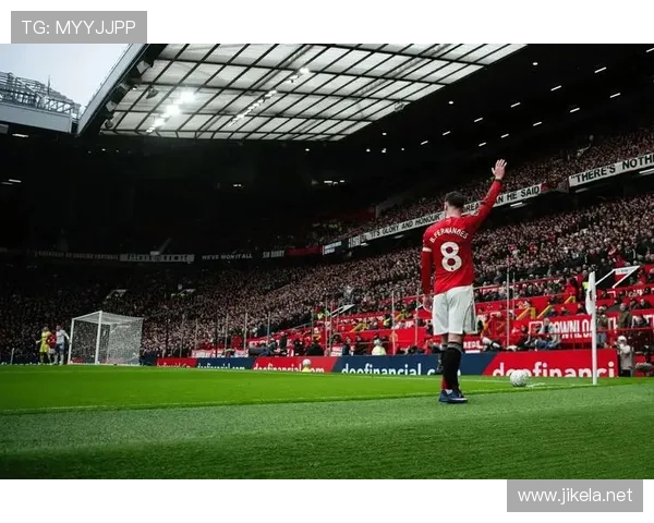 曼联重建困局：短期成绩压力与长期体系构建的冲突逐步显现