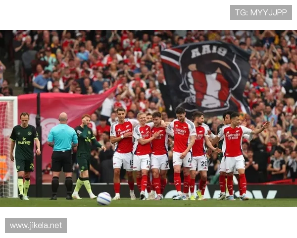 杰拉德与兰帕德中场推进偏向控球体系分散趋势 杰拉德与兰帕德中场推进偏向控球体系分散趋势