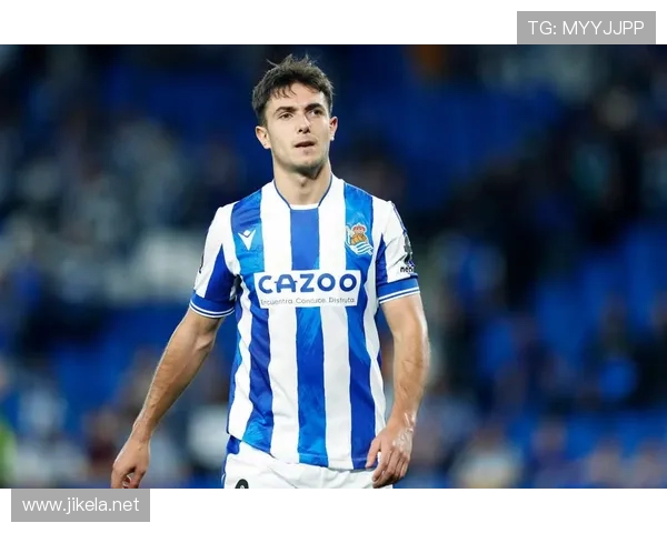 祖布门迪与布斯克茨：经典后腰模板与现代演绎对比分析